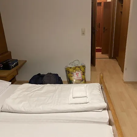 Kaiserstubn Guest house Soll